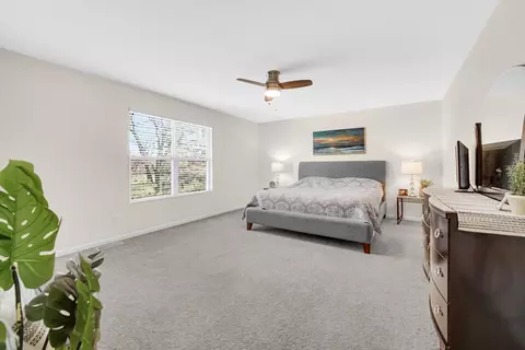 5677 Burr Ridge Cir, Crown Point, IN 46307 photo 4
