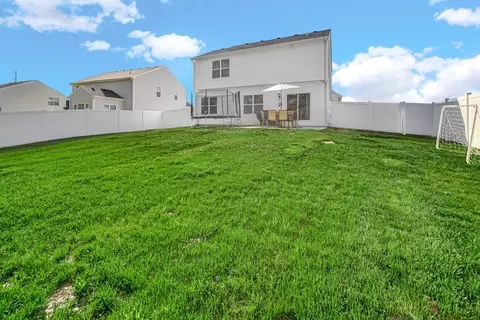 5677 Burr Ridge Cir, Crown Point, IN 46307 photo 23