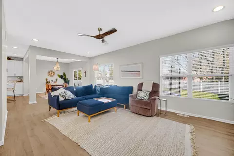 5677 Burr Ridge Cir, Crown Point, IN 46307 photo 12