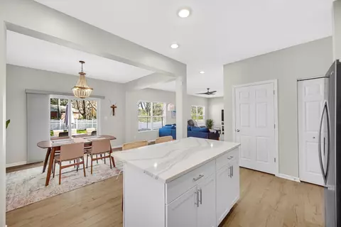 5677 Burr Ridge Cir, Crown Point, IN 46307 photo 15