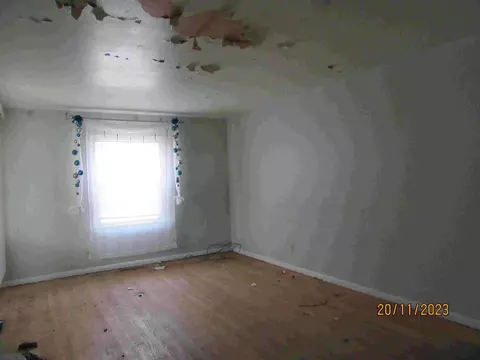 5081 Madison St, Gary, IN 46408 photo 4