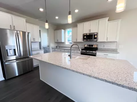 11832 Park St, Winfield, IN 46307 photo 4