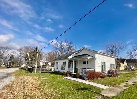 201 E Bates St, Hebron, IN 46341 photo 5