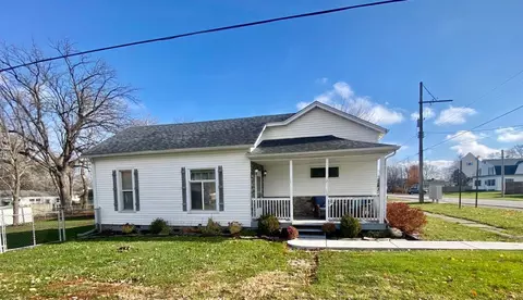 201 E Bates St, Hebron, IN 46341 photo 6