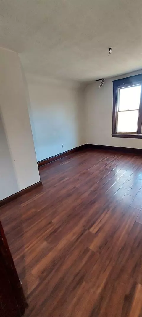 1030 Ellsworth St, Gary, IN 46404 photo 33