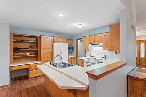 4181 Patsy Dr, Wheatfield, IN 46392 photo 16