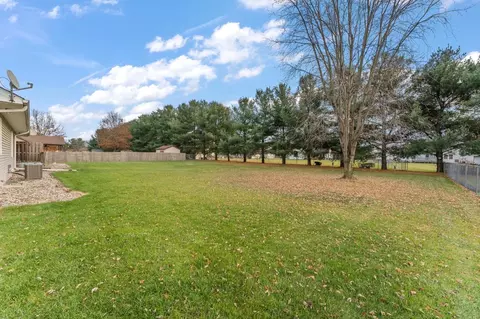 4181 Patsy Dr, Wheatfield, IN 46392 photo 40