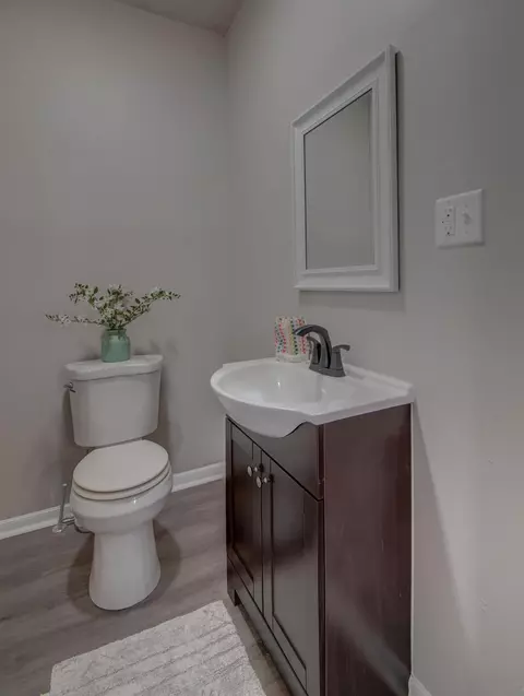 102 W 45th Ave, Gary, IN 46408 photo 16
