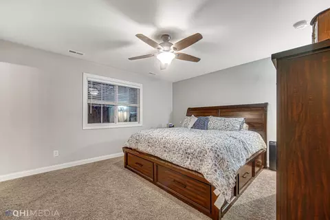 2704 Baldwin Ct, Valparaiso, IN 46383 photo 14