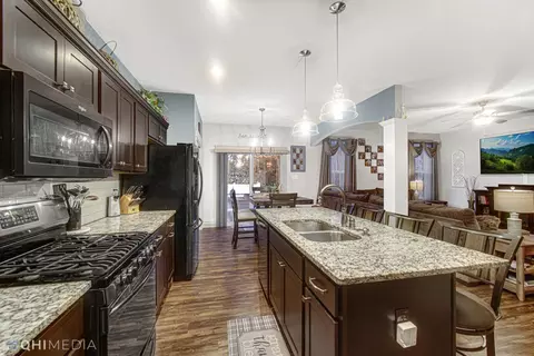 2704 Baldwin Ct, Valparaiso, IN 46383 photo 9
