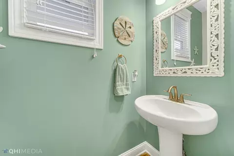 2704 Baldwin Ct, Valparaiso, IN 46383 photo 13