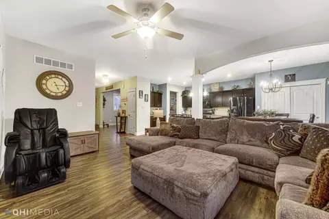 2704 Baldwin Ct, Valparaiso, IN 46383 photo 6