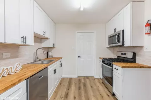 1124 Wallace St, Gary, IN 46404 photo 6