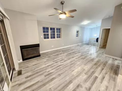 8409 Oak Ave, Gary, IN 46403 photo 6