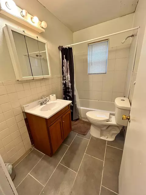 645 W Cass St, Gary, IN 46403 photo 11
