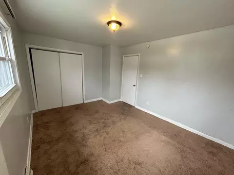 645 W Cass St, Gary, IN 46403 photo 9