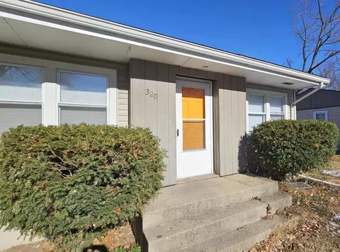 320 E Washington Ave, New Chicago, IN 46342 photo 3