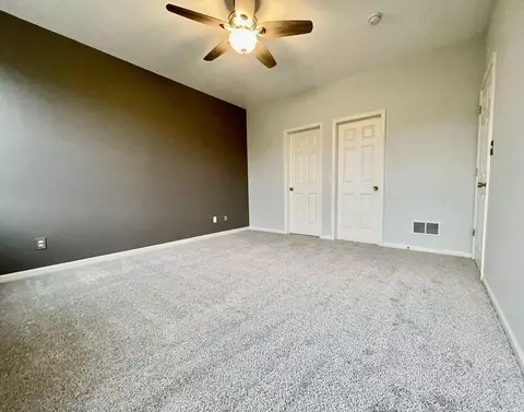950 Flagstone Dr, Dyer, IN 46311 photo 13