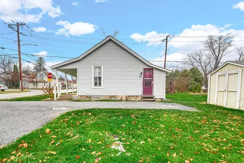 400 E Main St, Lowell, IN 46356 photo 4