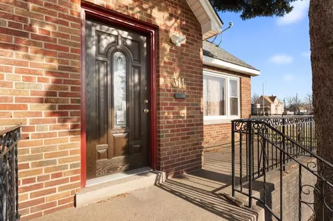 Entry Way - 311 Gostlin St, Hammond, IN 46327 photo 1 of 3