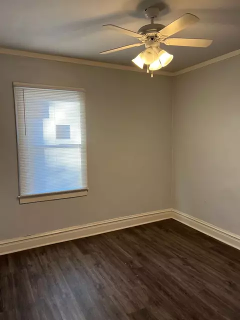 364 Johnson St, Gary, IN 46402 photo 9