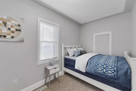 1527 Garfield St, Gary, IN 46404 photo 12