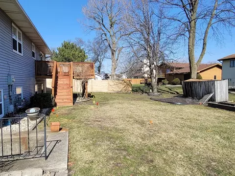 441 N True St, Griffith, IN 46319 photo 3