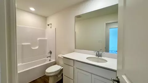 Bath - 11449 Clyde Dr, Winfield, IN 46307 photo 2 of 2