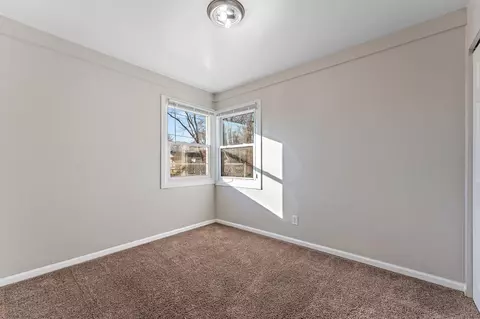 5147 E 10th Ave, Gary, IN 46403 photo 9