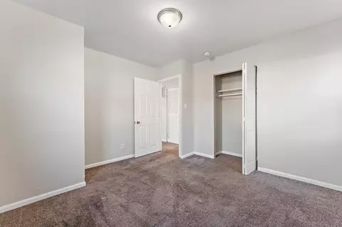 5147 E 10th Ave, Gary, IN 46403 photo 8