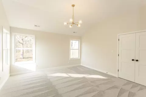 348 Cherryhill St, Valparaiso, IN 46385 photo 17