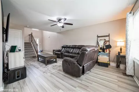 11185 Vermont Cir, Crown Point, IN 46307 photo 5