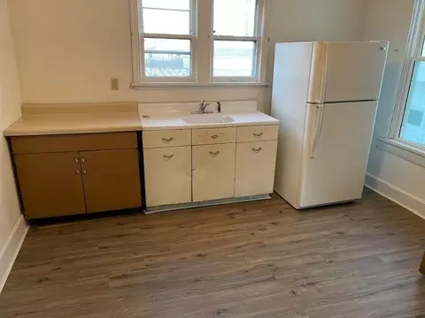 730 Cherry St, Hammond, IN 46324 photo 4