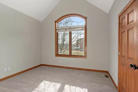 17 Carnaby Pl, Munster, IN 46321 photo 9