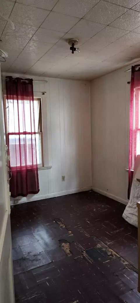 3964 Tyler St, Gary, IN 46408 photo 5