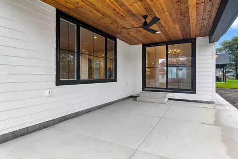 9460 Tall Grass Trl, Saint John, IN 46373 photo 9