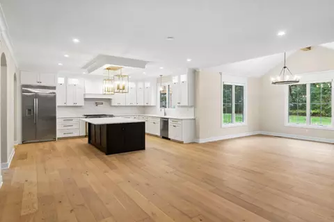 9460 Tall Grass Trl, Saint John, IN 46373 photo 11