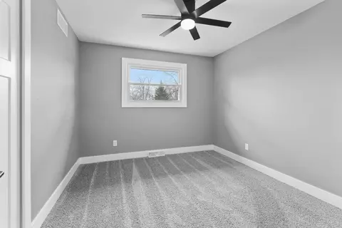 1663 Sunnyslope Dr, Crown Point, IN 46307 photo 26