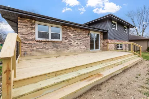 1663 Sunnyslope Dr, Crown Point, IN 46307 photo 28