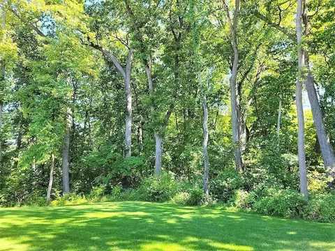 2619 Westwind Dr, Valparaiso, IN 46385 photo 33