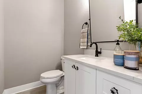 2619 Westwind Dr, Valparaiso, IN 46385 photo 17