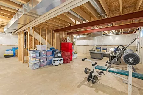 2619 Westwind Dr, Valparaiso, IN 46385 photo 18