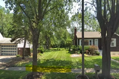 349 Hamlin St, Gary, IN 46406 photo 2