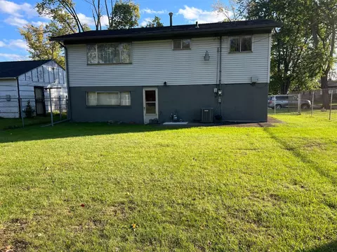 4126 E 6th Ave, Gary, IN 46403 photo 11