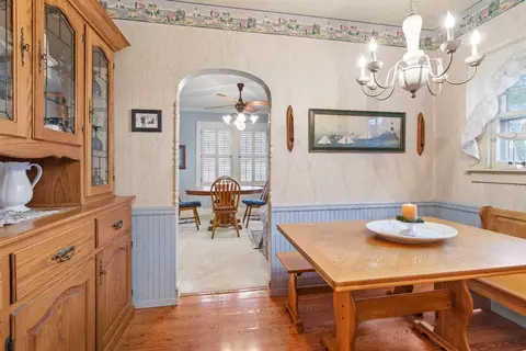 847 116th St, Whiting, IN 46394 photo 9