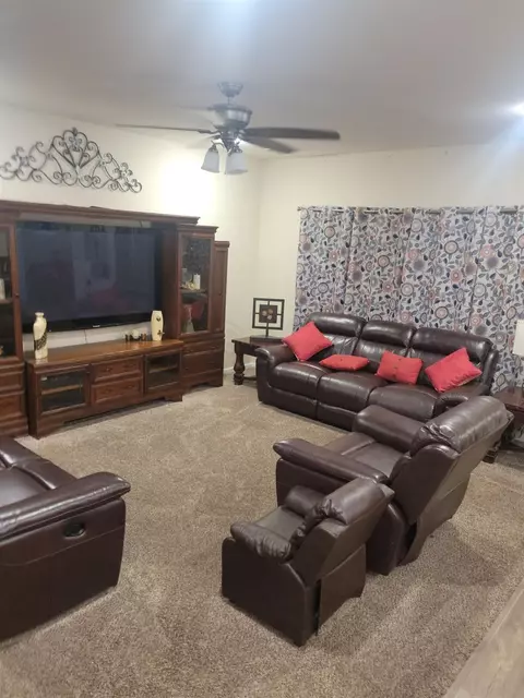 11595 Rhode Island Pl, Crown Point, IN 46307 photo 2