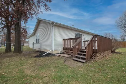 358 Marilyn Rd, Burns Harbor, IN 46304 photo 6