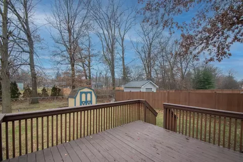 358 Marilyn Rd, Burns Harbor, IN 46304 photo 27
