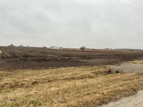 31345 S Klemme Rd, Beecher, IL 60401 photo 3