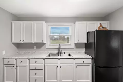 3994 N Fail Rd, La Porte, IN 46350 photo 7